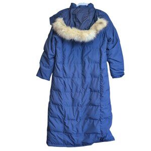 LL Bean Womens Ultrawarm Coat Down Three Quarter Length Size Medium Petite Blue